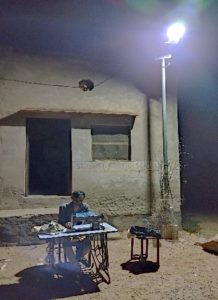 Tailor using solar streetlight