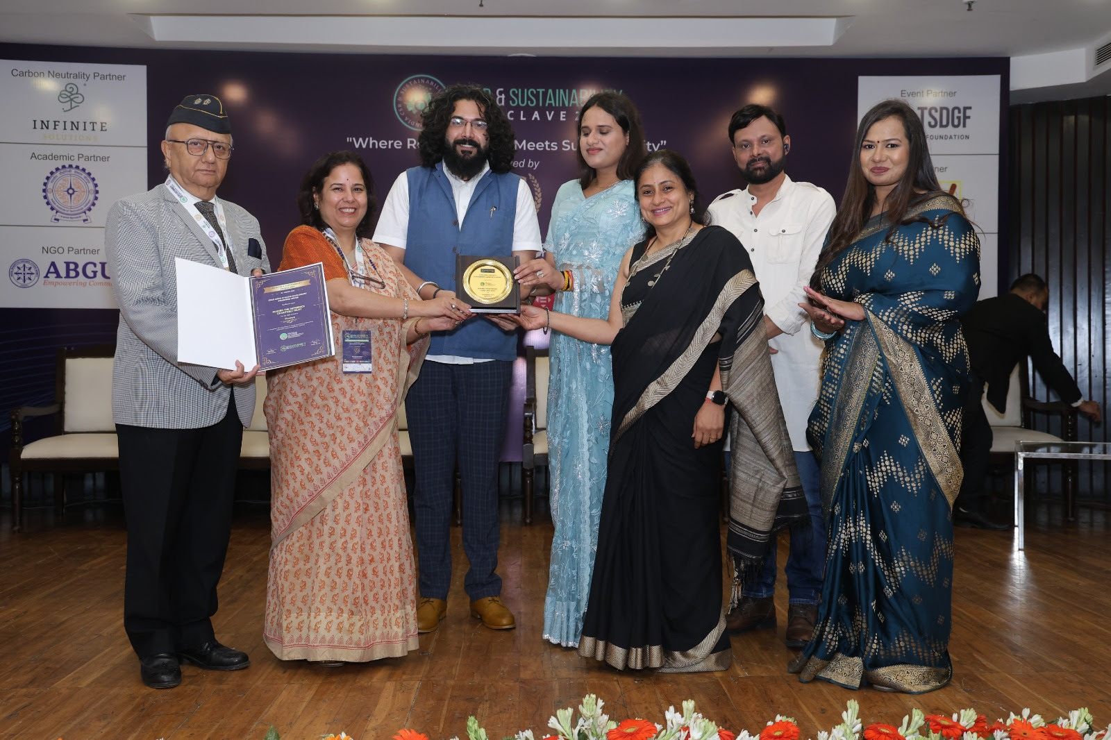 s-m-sehgal-foundation-bags