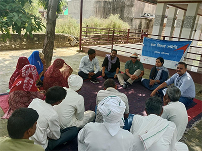 SMSF team meeting the community members in Mahendragarh