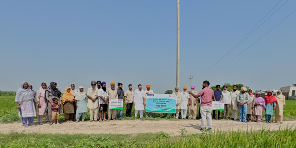 Farmers during field day